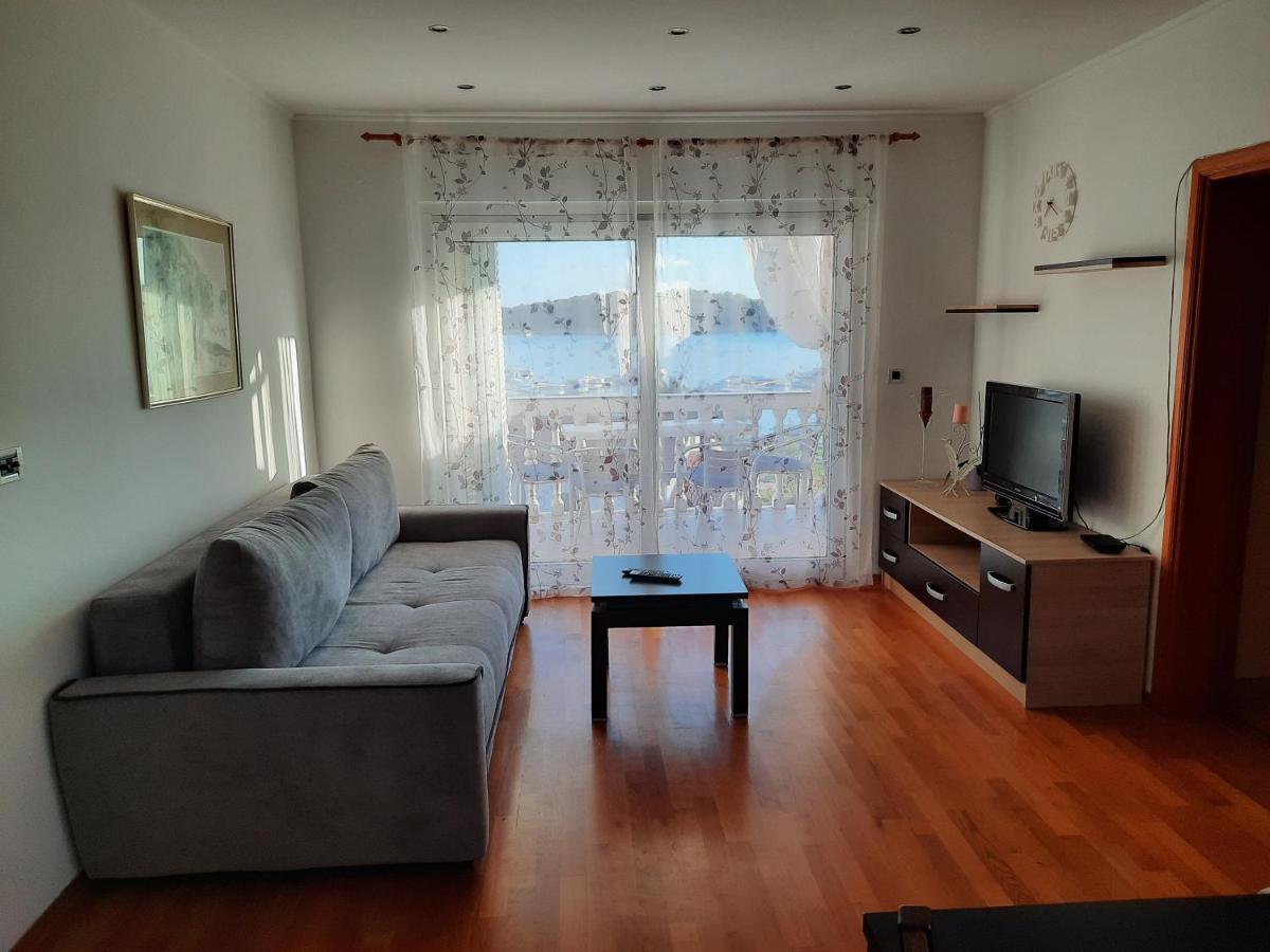Apartman Martina Palit Exterior foto